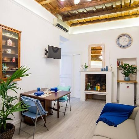 Colosseum/Panisperna Nina Apartament With Terrace Рим Екстериор снимка