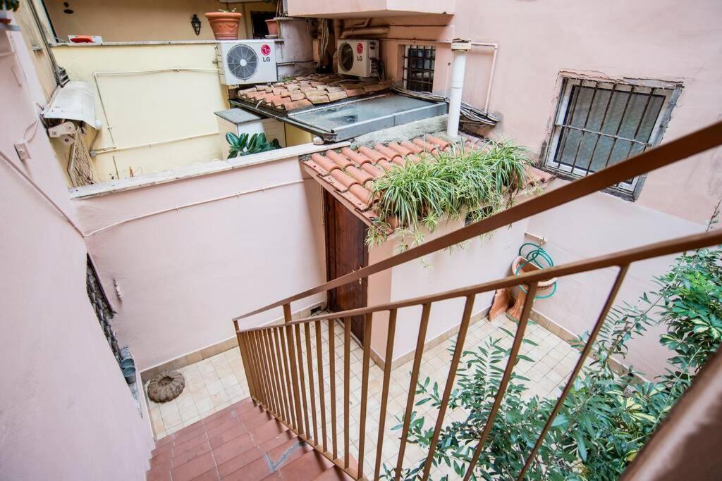 Colosseum/Panisperna Nina Apartament With Terrace Рим Екстериор снимка